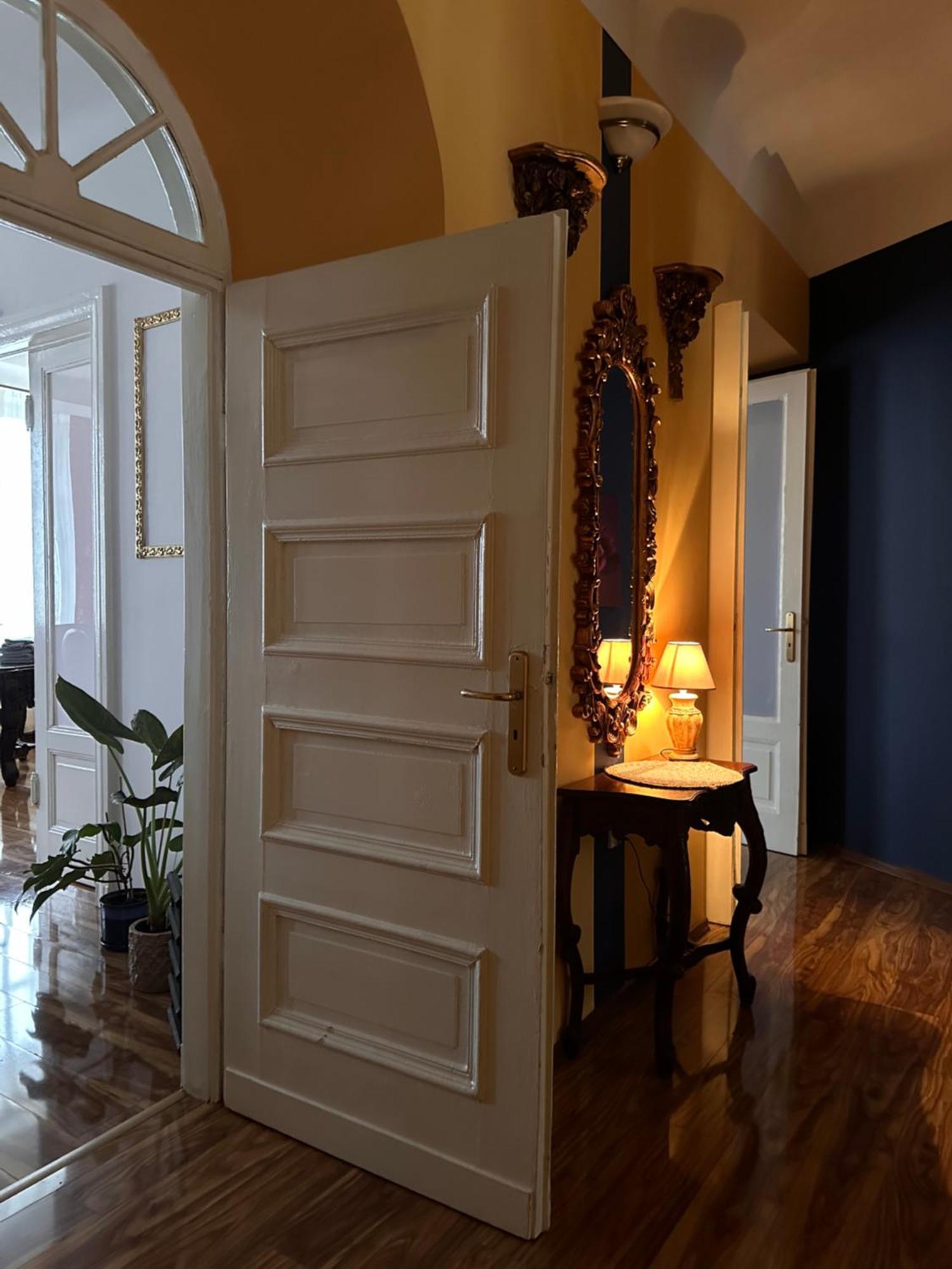 Exclusive Apartment Chmielna Street 95M2 وارسو المظهر الخارجي الصورة