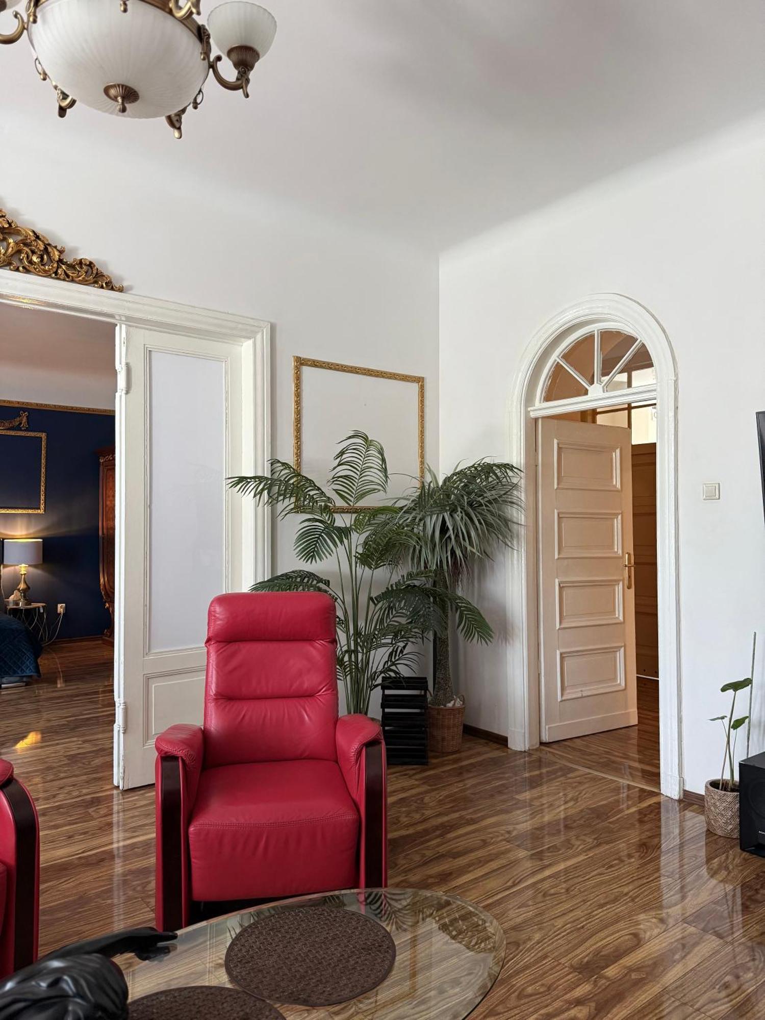 Exclusive Apartment Chmielna Street 95M2 وارسو المظهر الخارجي الصورة